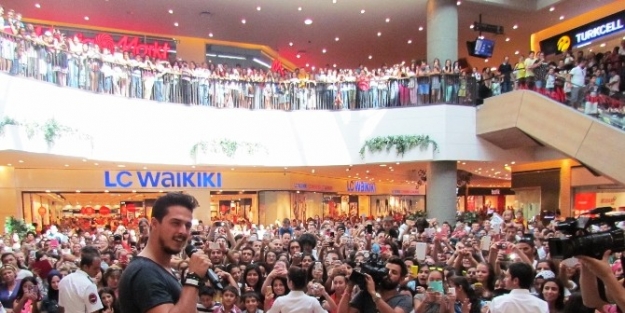Gökhan Keser’e Optimum’da Sevgi Seli