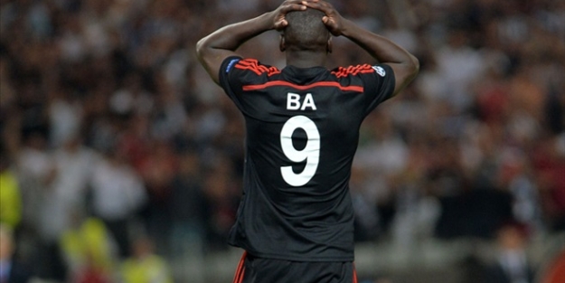 Demba Ba bereketiyle geldi!