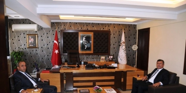 Başsavcı Tekne’den Belediye Başkanı Akdoğan’a Ziyaret