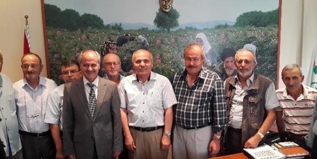 Gül Çiçeğinin Kilogram Fiyatı 4 Lira 21 Kuruş