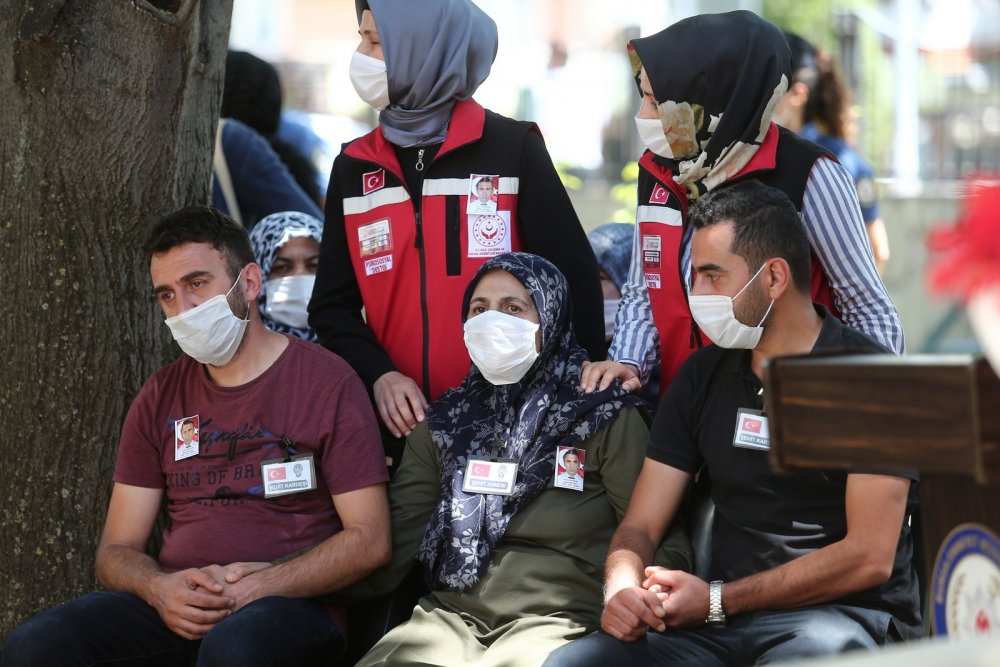 Bursa'da şehit komiser yardımcısına son veda