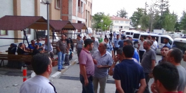 Kütahya’da Bıçaklı Kavga: 1 Yaralı