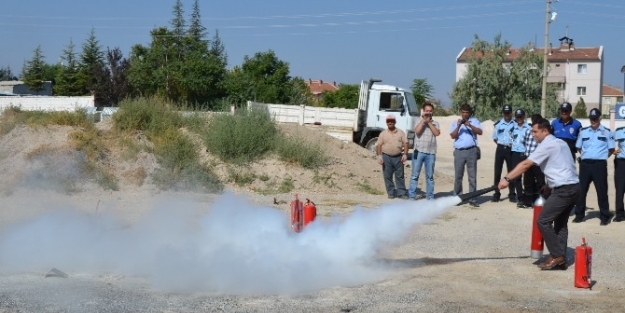 Karaman’da Emniyet Personeline Yangın Eğitimi