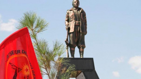 Heykel dikenlere KCK'dan şok tepki