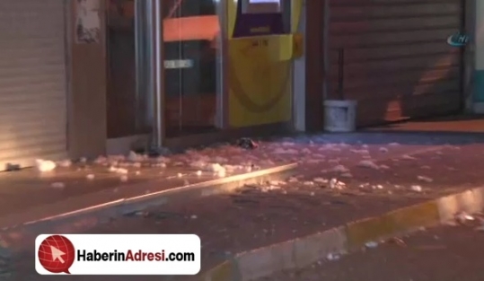 PTT şubesine ses bombalı saldırı!