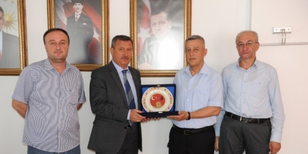 Başkan Ahmet Asım Okat’tan Vali Yılmaz’a Teşekkür Ziyareti