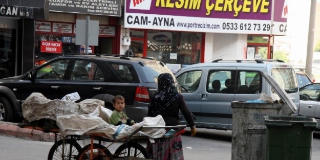 El Arabası Üzerinden Hayata Bakış