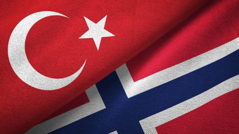 Norveç, Türkiye'ye nakliye uçağı gönderdi