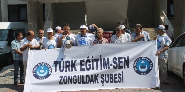 Sendikalardan Adliye Önünde Protesto