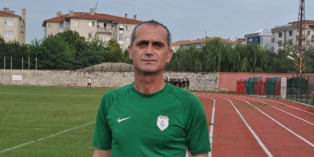 Lüleburgazspor Teknik Direktörü Güder: "çalışmalarımız Tüm Hızıyla Sürüyor"