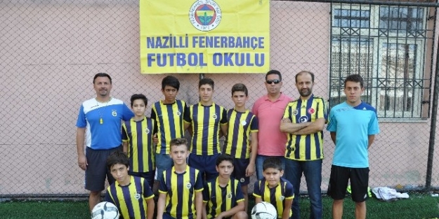 Nazillili 8 Fenerli İstanbul’a Davet Edildi