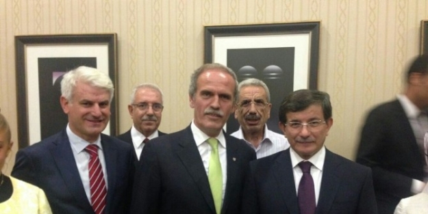 Davutoğlu’ndan Altepe’ye Balkanlar Övgüsü