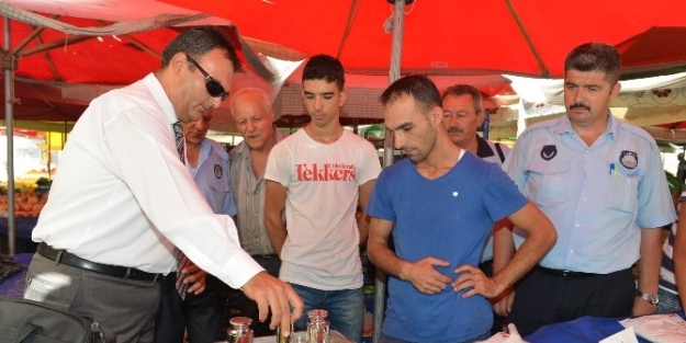 Çiğli’de Zabıtadan Pazaryeri Denetimi
