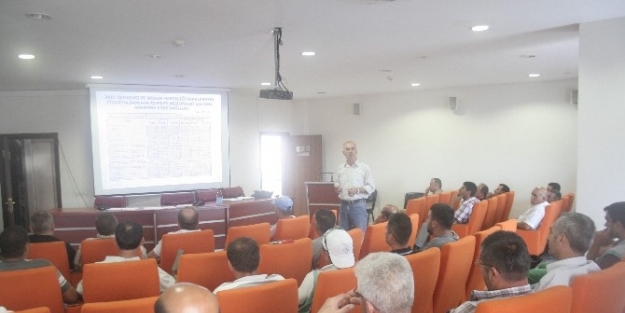 İzmit Belediyesi’nde Personel Eğitimleri Devam Ediyor