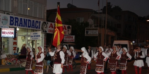 Menderes’te Coşkulu Açılış