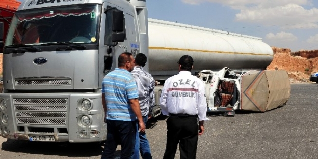 Gaziantep’te Trafik Kazası: 3 Yaralı