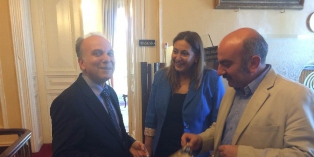 İsrail İstanbul Başkonsolosu Kamhi’den Edirne Belediyesi’ne Ziyaret