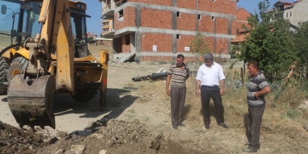 Osmanlı Sitesinde Kanalizasyon Çalişmasi