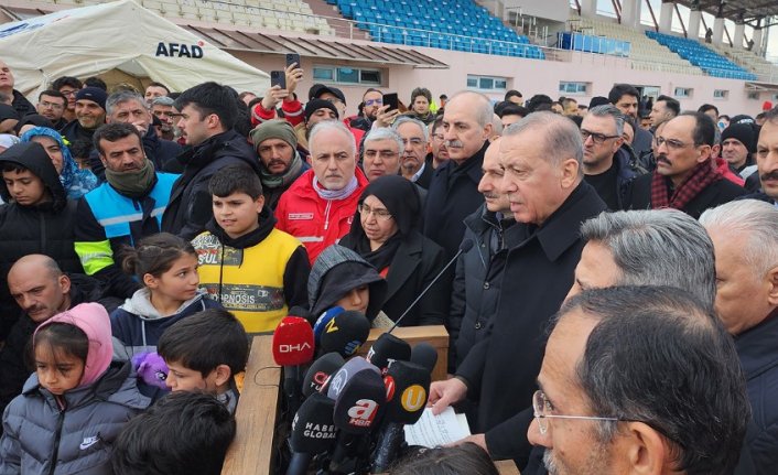 Cumhurbaşkanı Erdoğan'dan önemli açıklamalar: Bir yıllık kira bedelini ödeyeceğiz