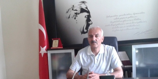 Uzundere Belediye Başkanı Halis Özsoy’dan Zafer Bayramı Mesajı