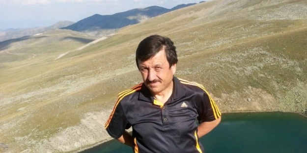 Gümüşhaneli 60 Yaşındaki Maratoncu 36. Avrasya Maratonu’nda Koşacak