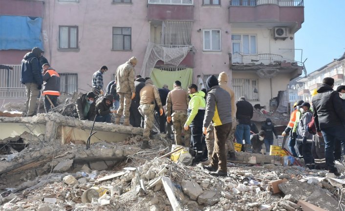 Cumhuriyet Başsavcılığı açıkladı! Yıkılan binaları yapan sorumlular mercek altına alındı