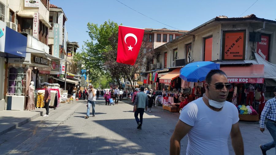 Bursa'da maske kuralı unutuldu