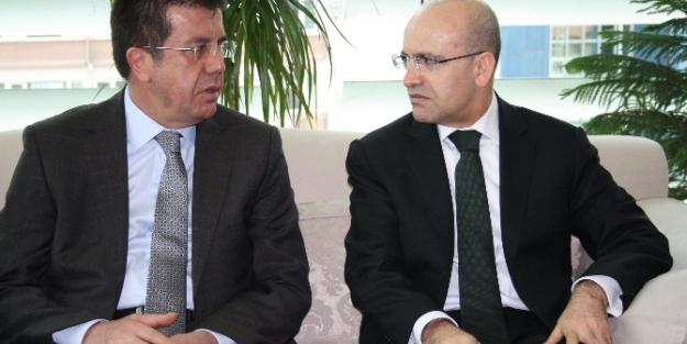 Ekonomi yönetimi neden değişmedi?