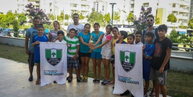 Şehitkamil Havuzda Şampiyonluklara İmza Atmaya Devam Ediyor