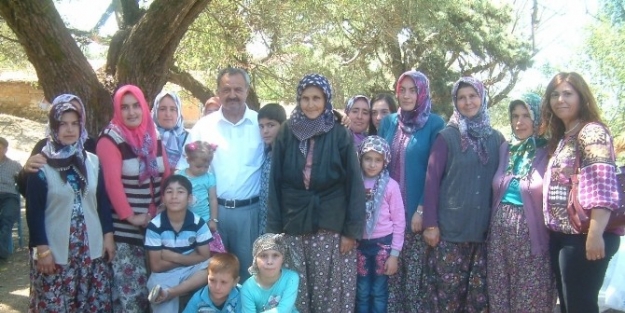 Burhaniyede Başkan Uysal’a Sevgi Seli