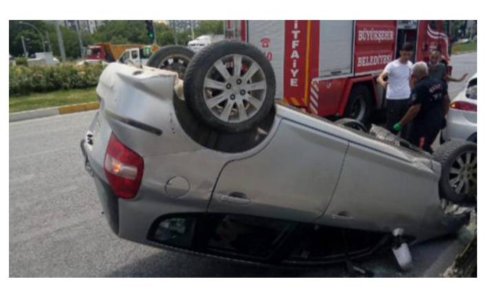 Otomobiller çarpıştı: Çok sayıda yaralı