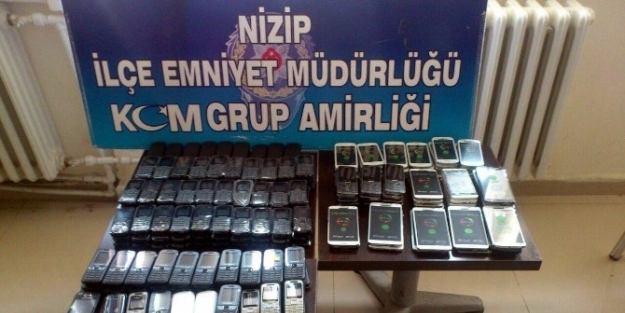 Gaziantep’te Gümrük Kaçağı Cep Telefonu Operasyonu