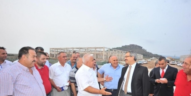 Vali Oduncu, Toprakkale Küçük Sanayi Sitesi İnşaatinda İncelemelerde Bulundu