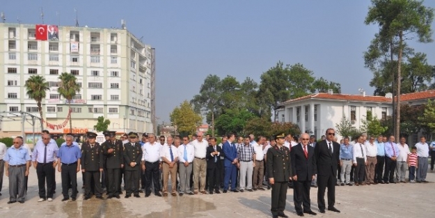 Ceyhan’da Zafer Bayramı Kutlandı