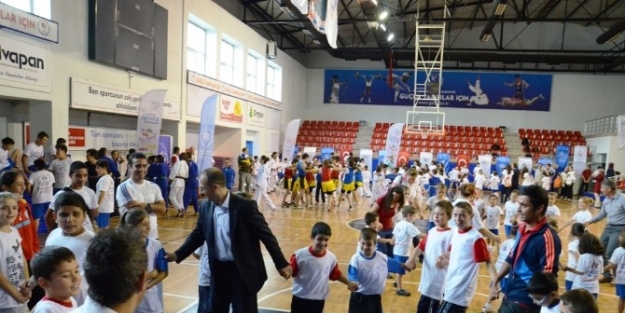 Yaz Spor Okulları Törenle Kapandı