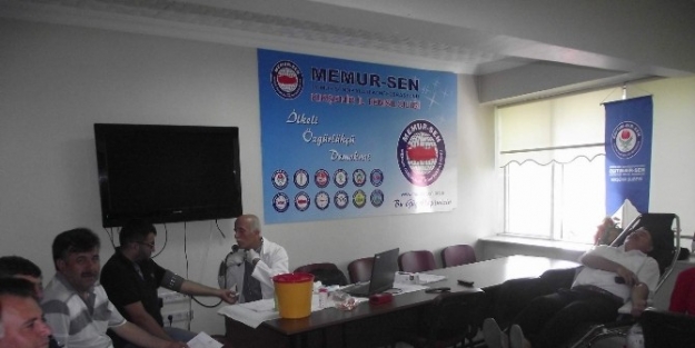 Eğitim Bir-sen’den Kan Bağış Kampanyasına Destek