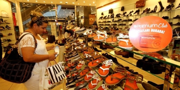 259 Tl’lik Ayakkabı 64 Tl’ye Düştü