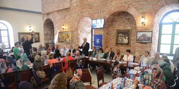 Başkan Altepe´den, Somalı Afetzedelere Moral