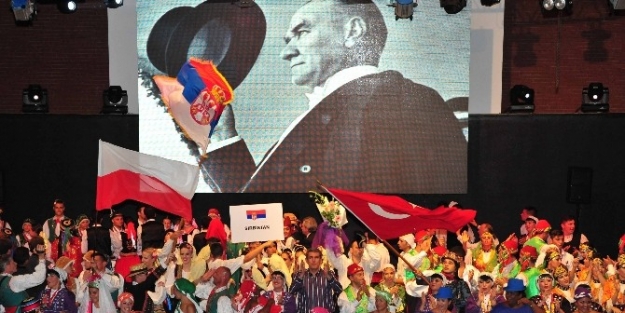 Balçova’da Zafer Bayramı Coşkusu