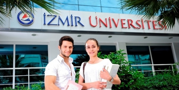 Her İki Öğrenciden Birine Burslu Eğitim