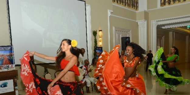 İzmir’de Mauritius Esintisi