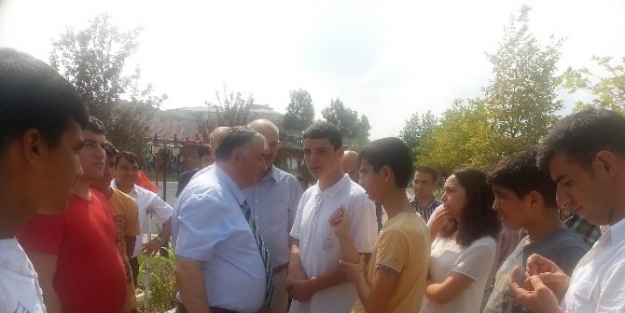 Zihinsel Engellilerin "lig Tv" Coşkusu