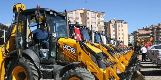 Büyükşehir Araç Filosunu Büyüttü