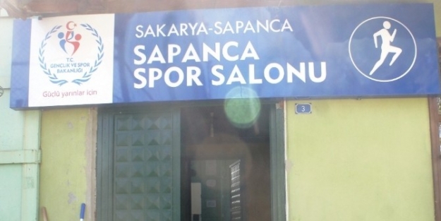 Sapanca Kapalı Spor Salonu Çürümeye Terk Edildi İddiasi