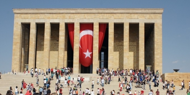 Başkan Tarhan Verdiği Sözleri Yerine Getiriyor