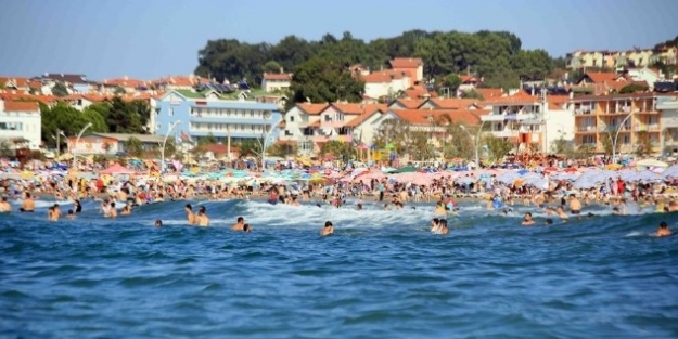 Kandıra Sahilleri Cazibe Merkezi Oldu