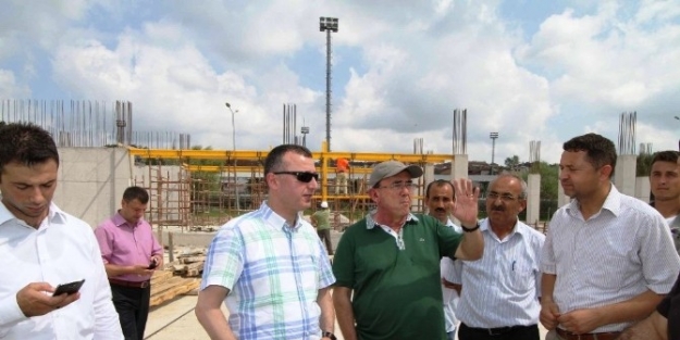 Kandıra Spor Salonu İnşaati Devam Ediyor