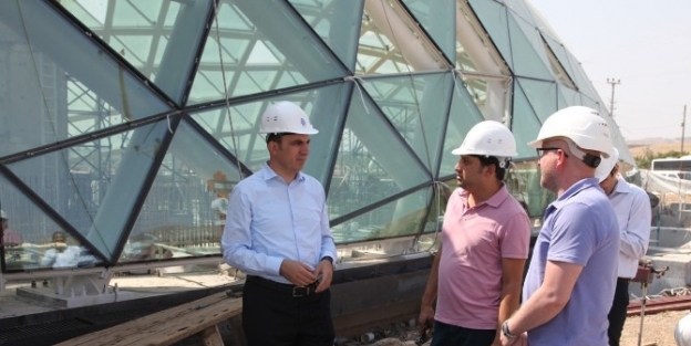 Başkan Altay, Aşkın Kanatları Müzesi’ni İnceledi