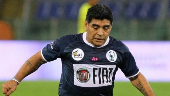 Maradona "Icardi bir hain, arkadaşının karısını çaldı"