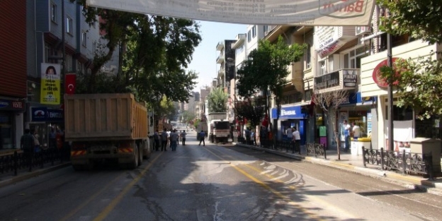 Bandırma’da Asfalt Çalişmalari Başladı